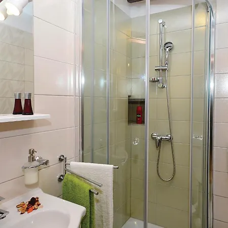 3 Bedroom Lovely Home In Kavran * Kavran