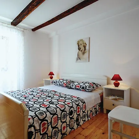 3 Bedroom Lovely Home In Kavran * Kavran